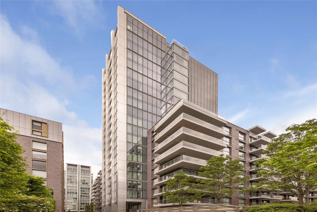flat for sale — Stable Walk, London, E1 8ZG