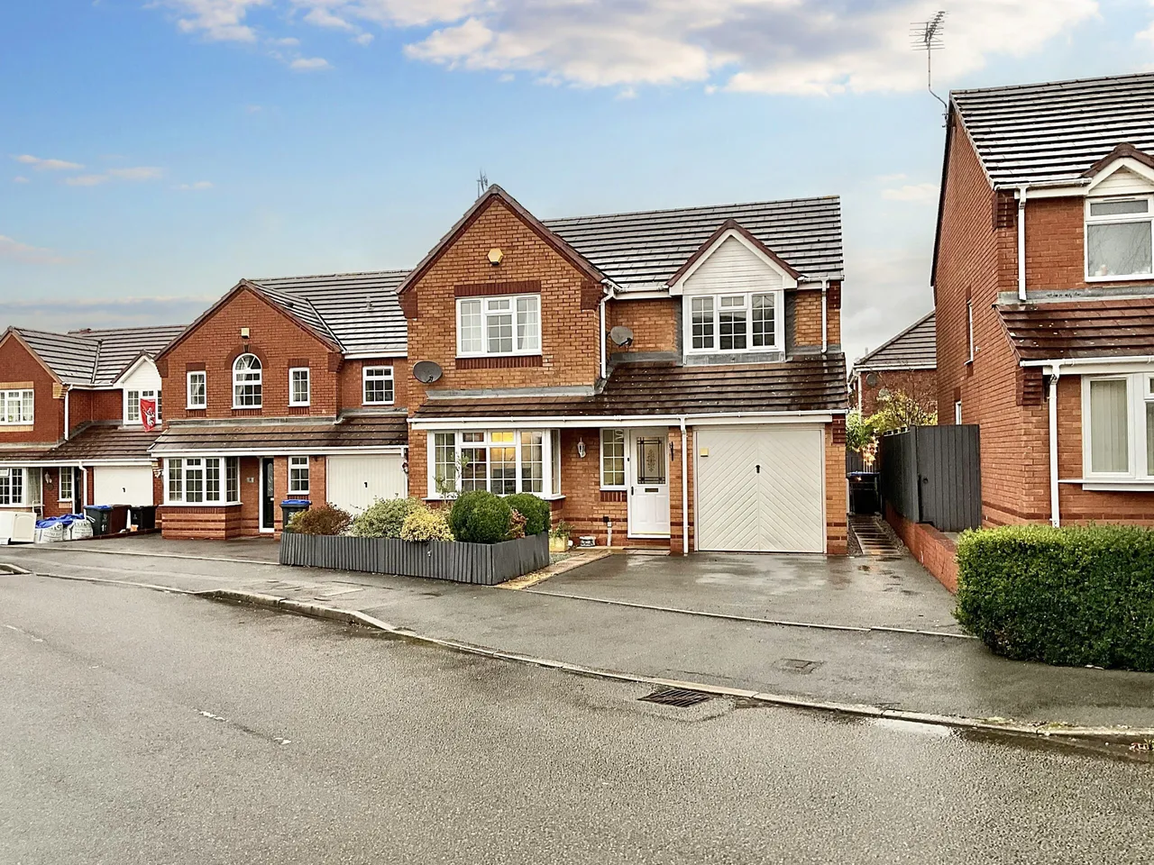 4 bed house for sale, Stokesay Drive, Cheadle, ST10