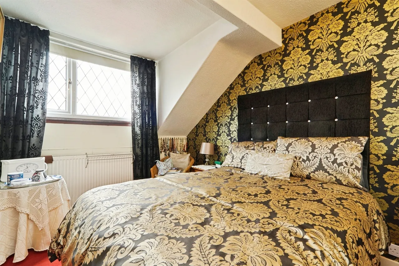 Heaton Close, Bingley, photo 4