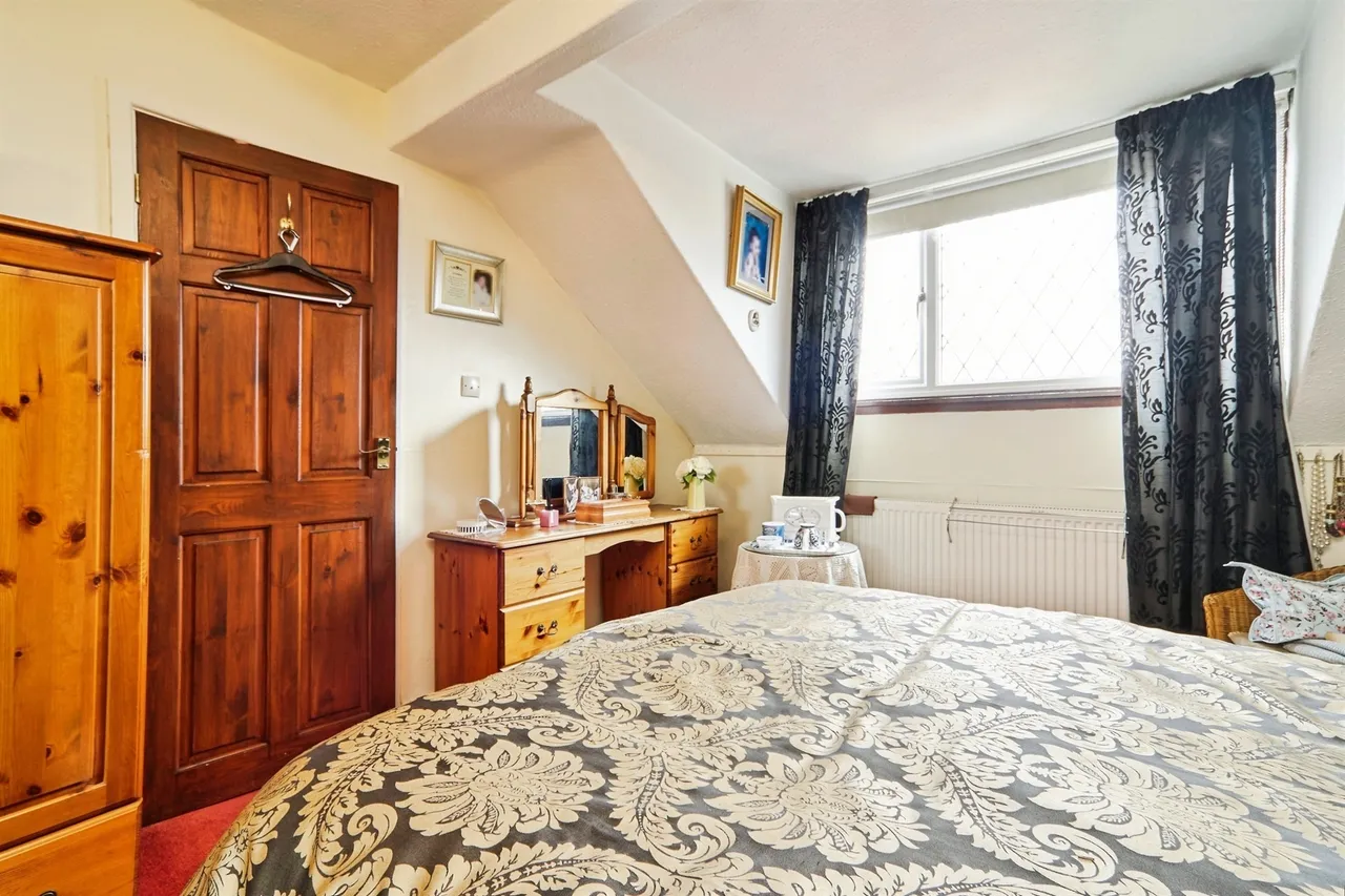 Heaton Close, Bingley, photo 7