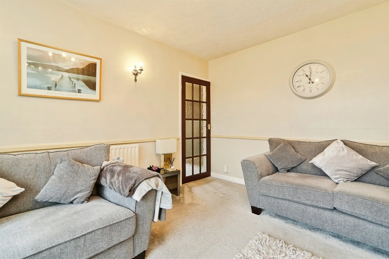 Heaton Close, Bingley, photo 11
