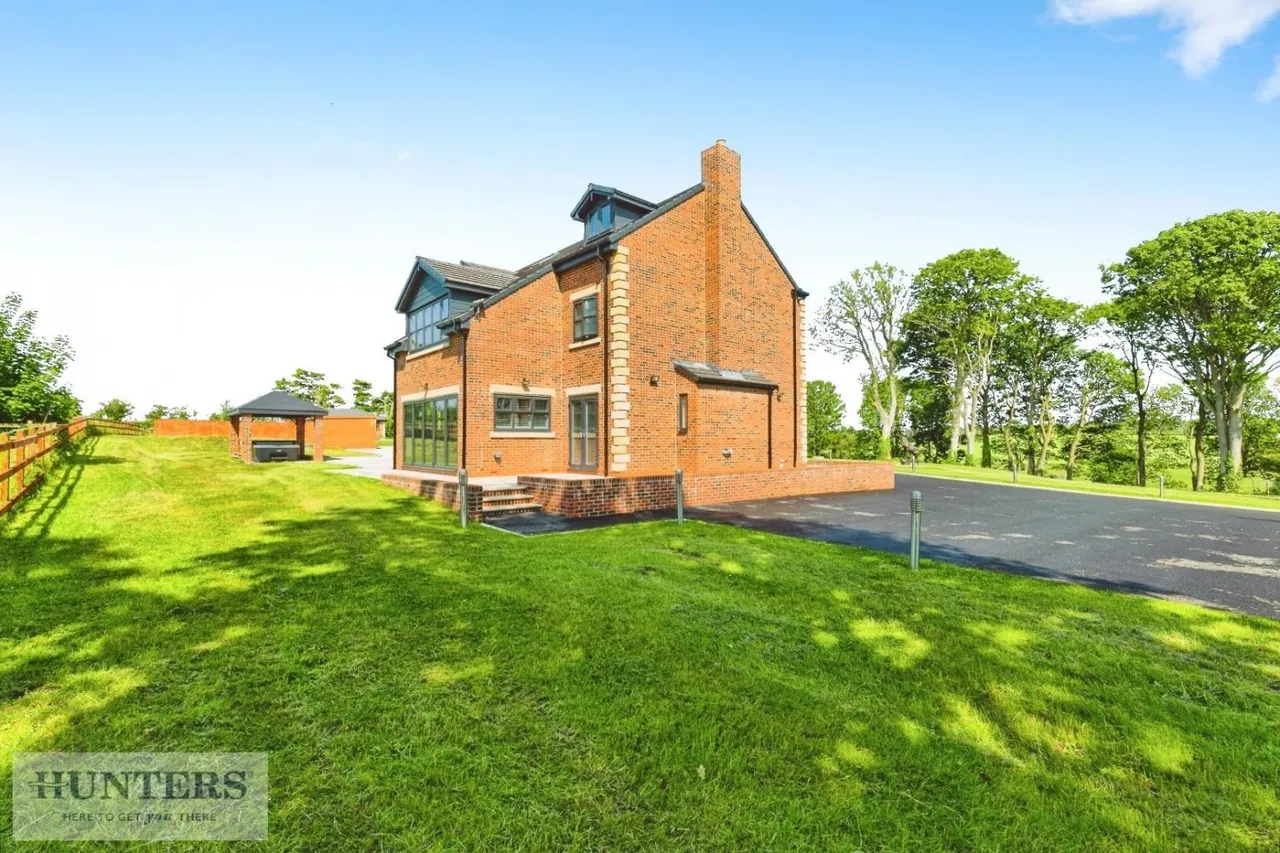 Manor House, The Grange, TS28, photo 32