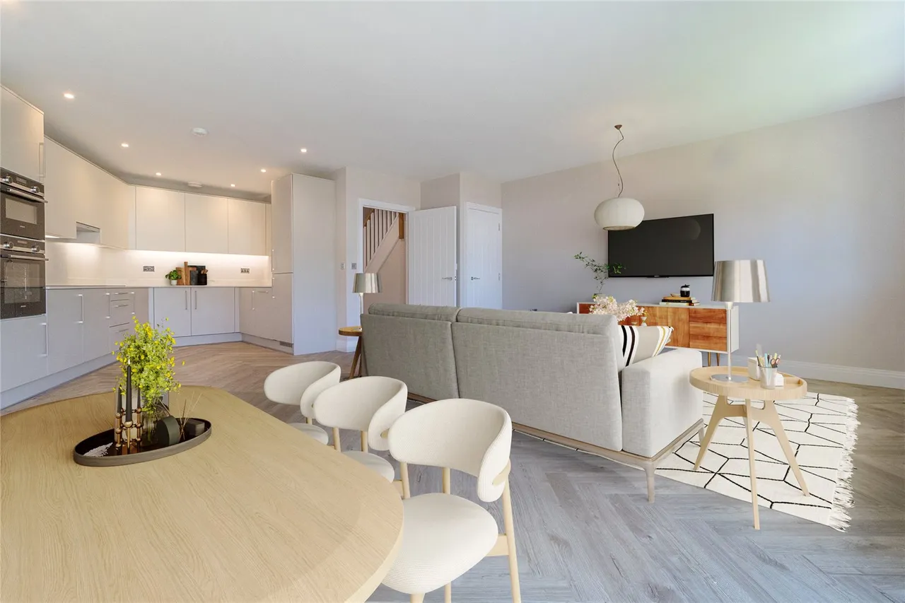 Moor Lane, Staines-Upon-Thames, TW18, photo 2