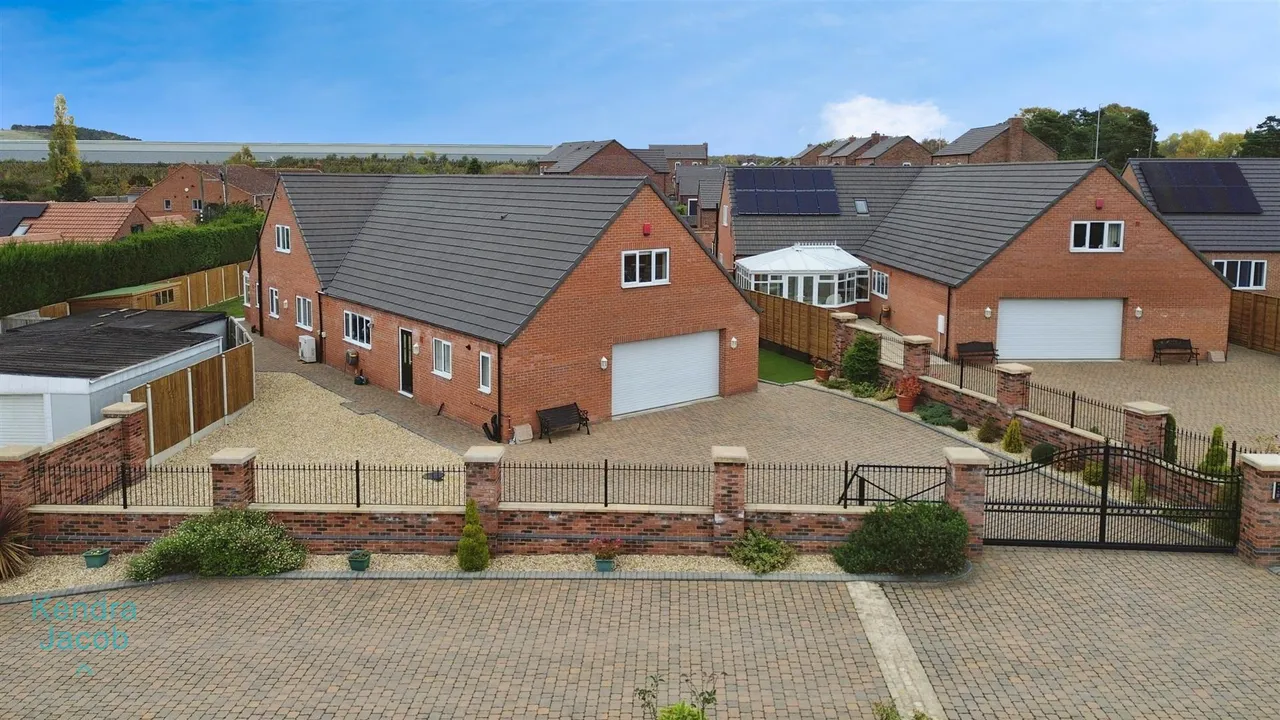 Bawtry Road, Blyth, photo 42