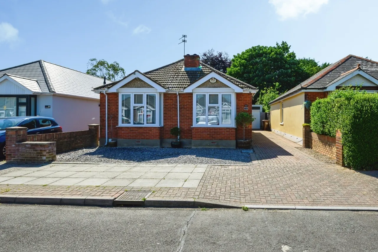 Homefield Road, Drayton, PO6, photo 20