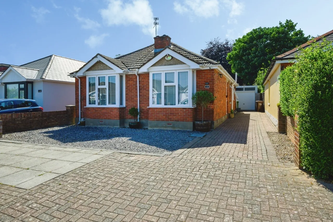 Homefield Road, Drayton, PO6, photo 14