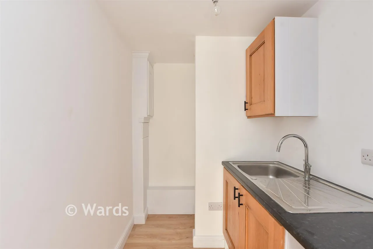 Livingstone Road, St. Peters, CT10, photo 6