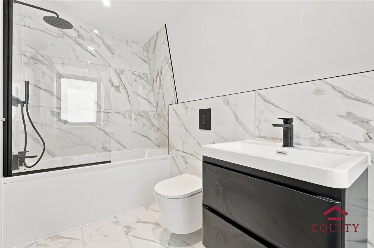 Holmesdale, Waltham Cross, EN8, photo 7