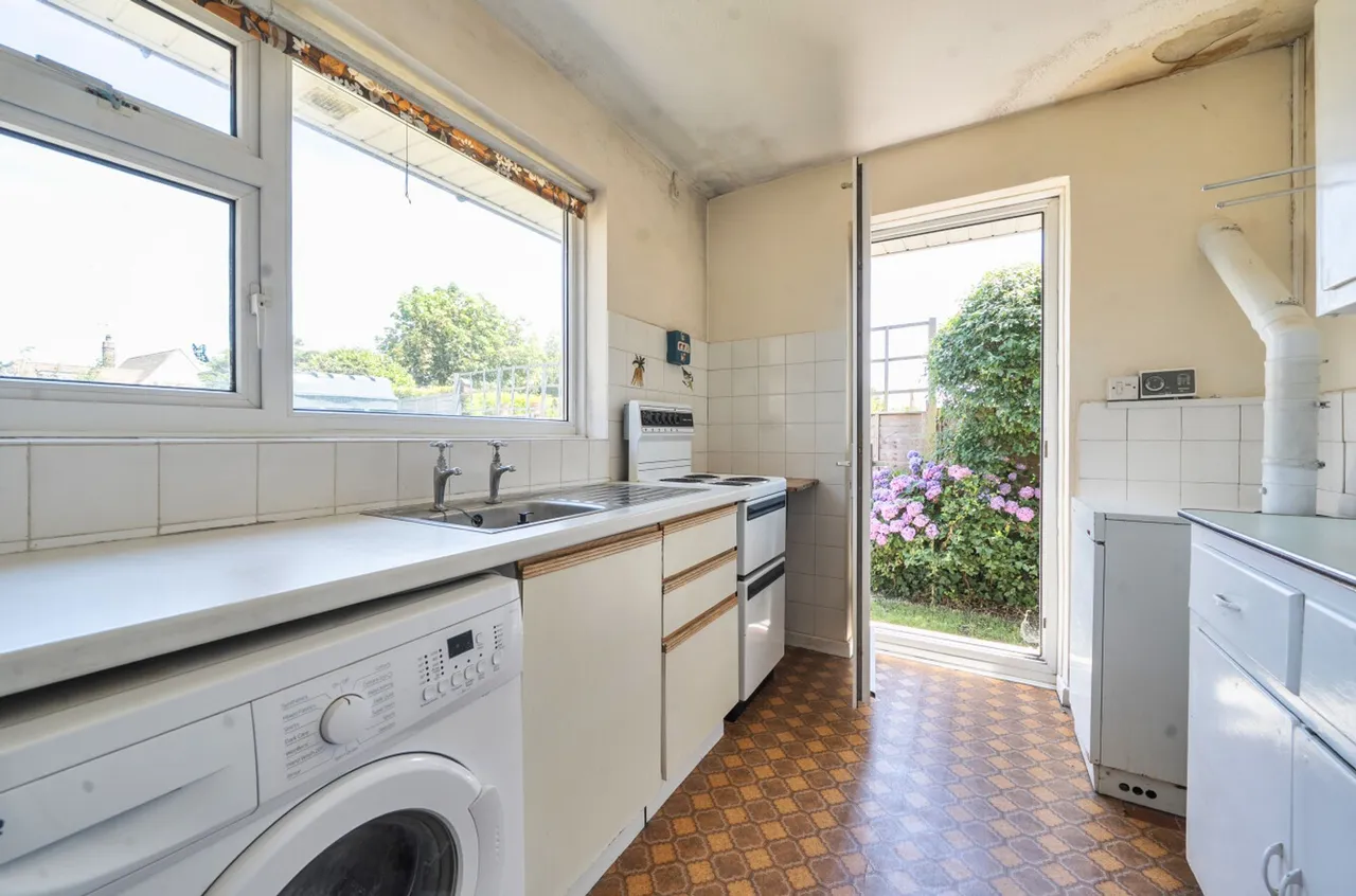 Solent Road, East Wittering, PO20, photo 5