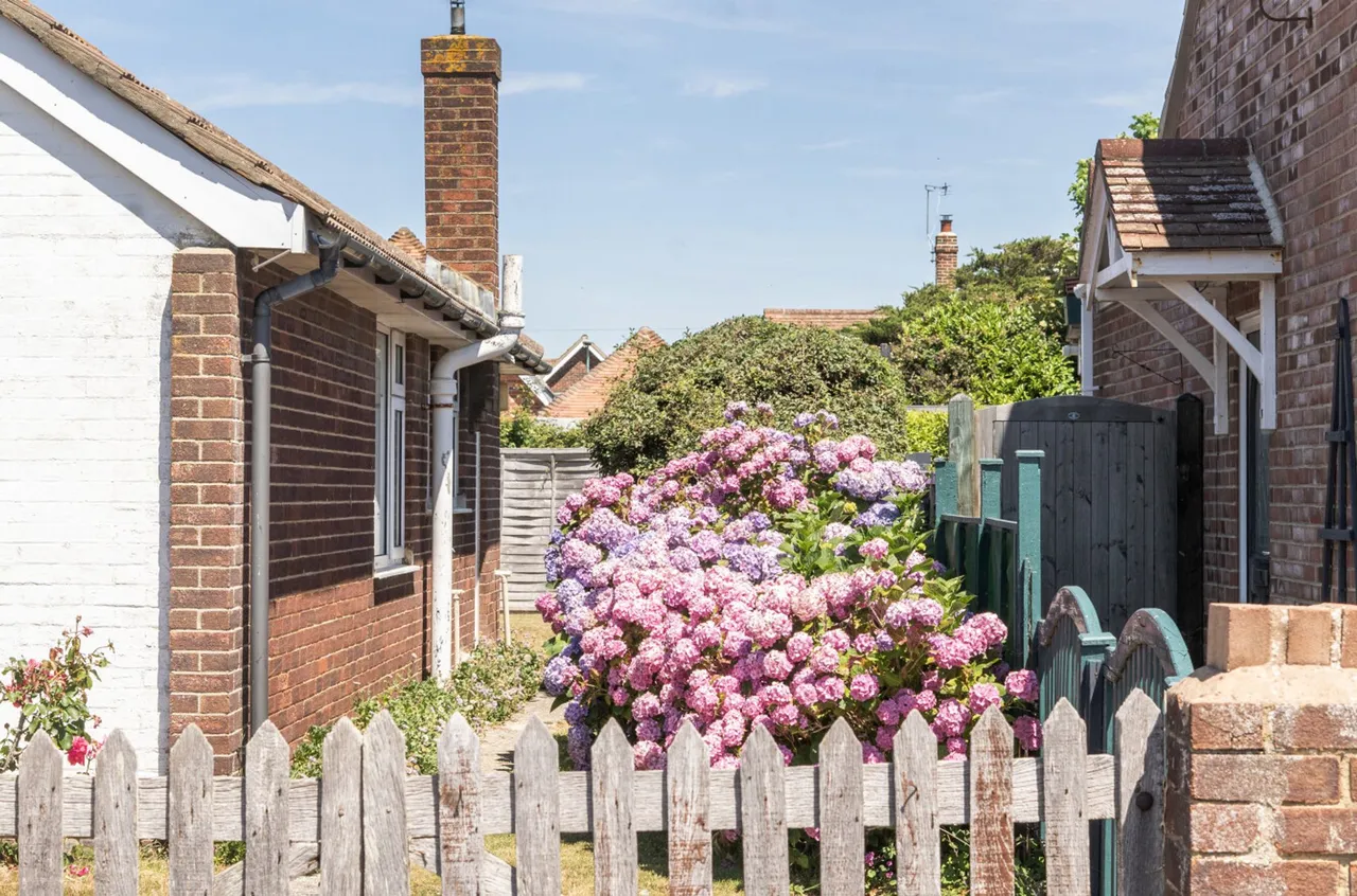 Solent Road, East Wittering, PO20, photo 15