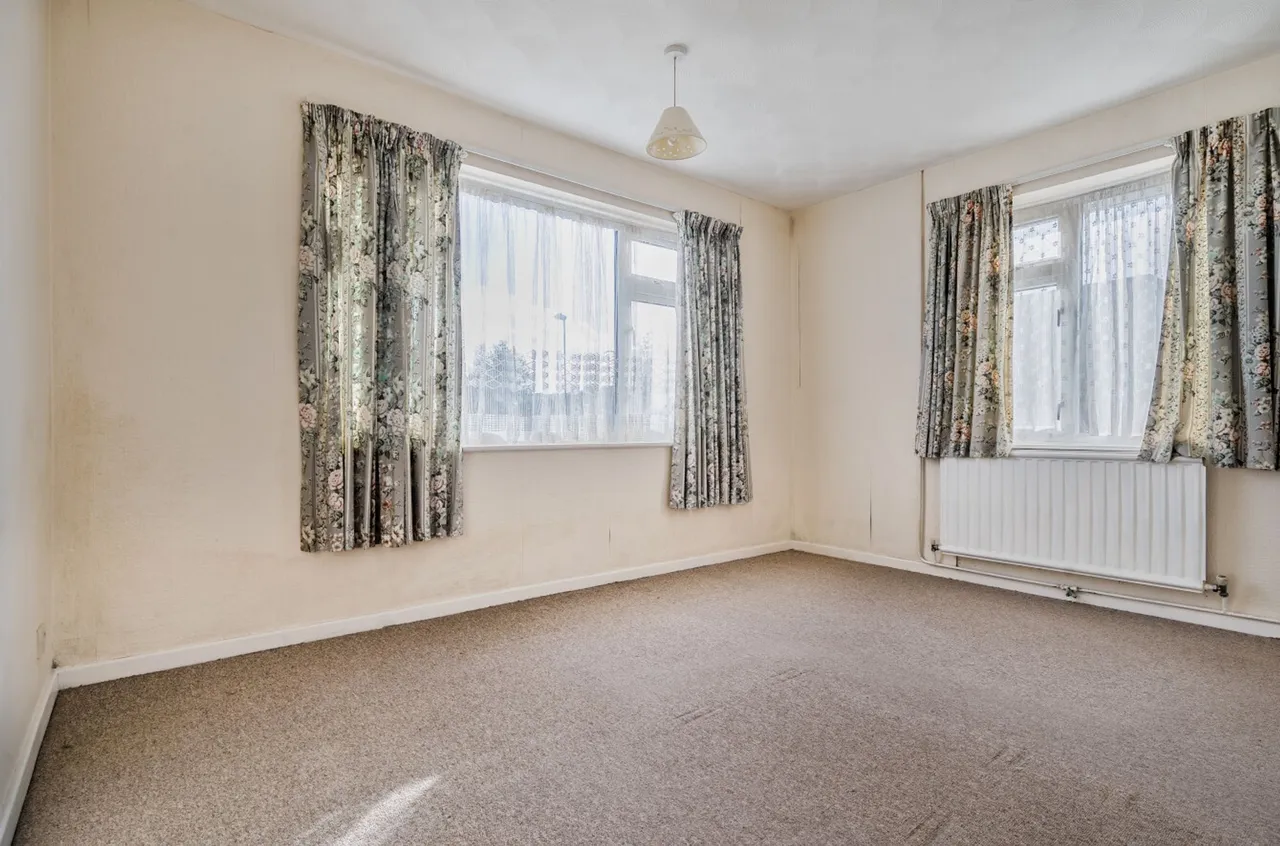Solent Road, East Wittering, PO20, photo 8