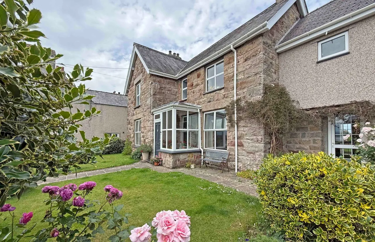 Brynsiencyn, Llanfairpwll, photo 19