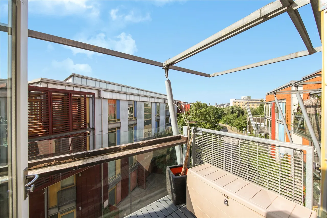 Child Lane, SE10, photo 16