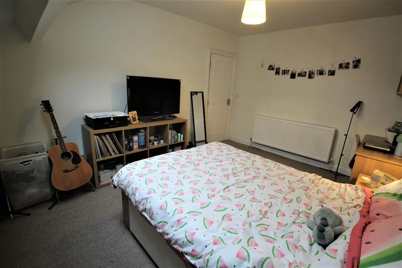 Claremont Avenue, Hyde Park, LS3, photo 6