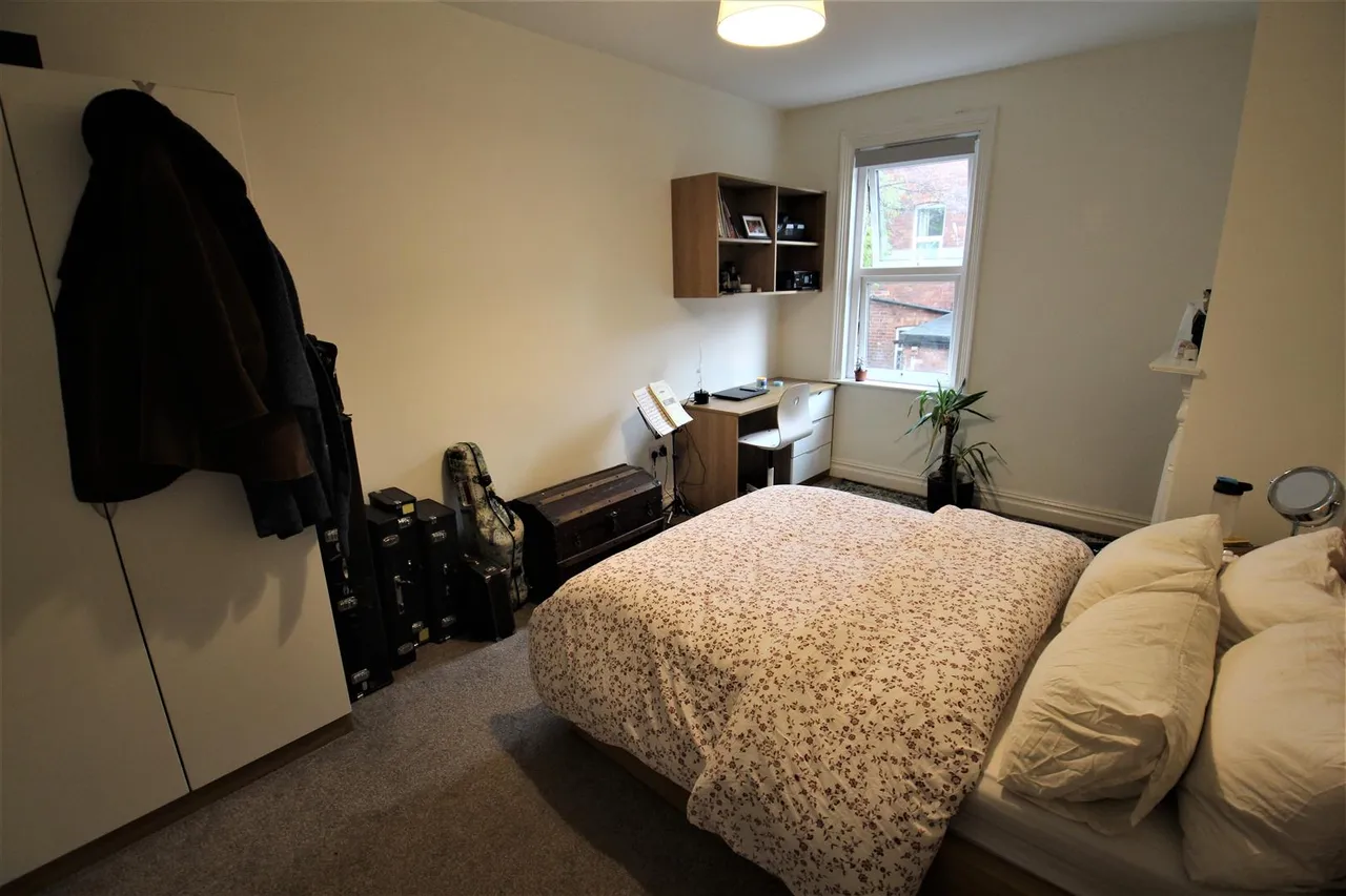 Claremont Avenue, Hyde Park, LS3, photo 8