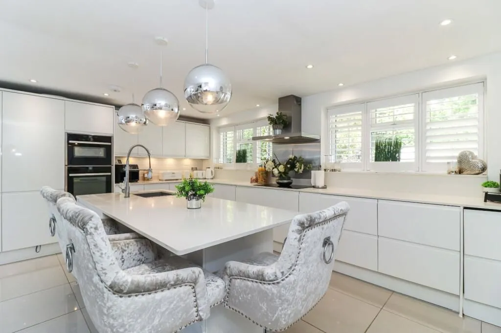 Millside, Bourne End SL8 5UN, photo 11