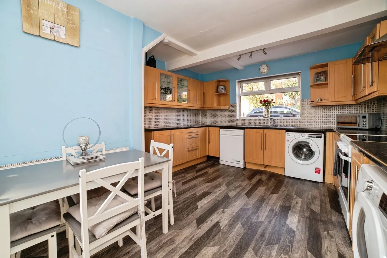 South Avenue, Rainworth, Mansfield, Nottinghamshire, NG21, photo 5