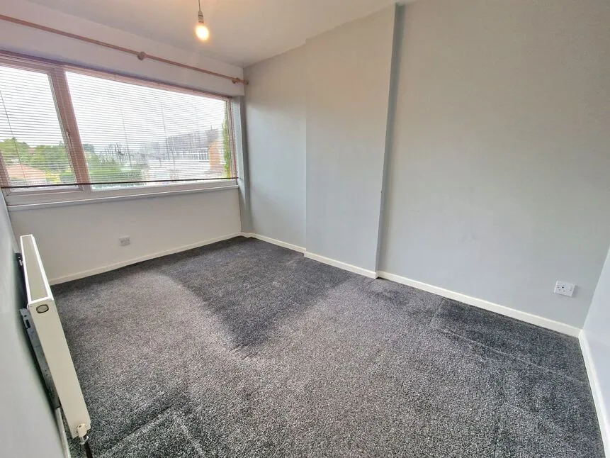 Ashford Drive, CV12, photo 5