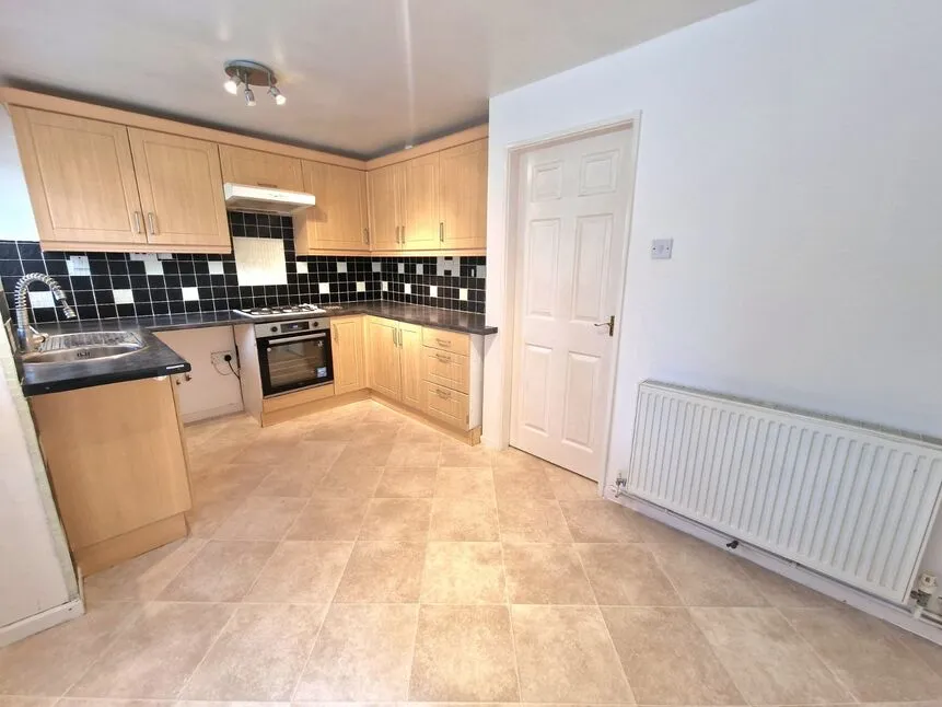 Ashford Drive, CV12, photo 4