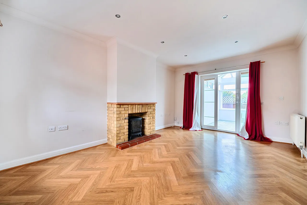 The Queens Drive, Mill End, WD3, photo 6
