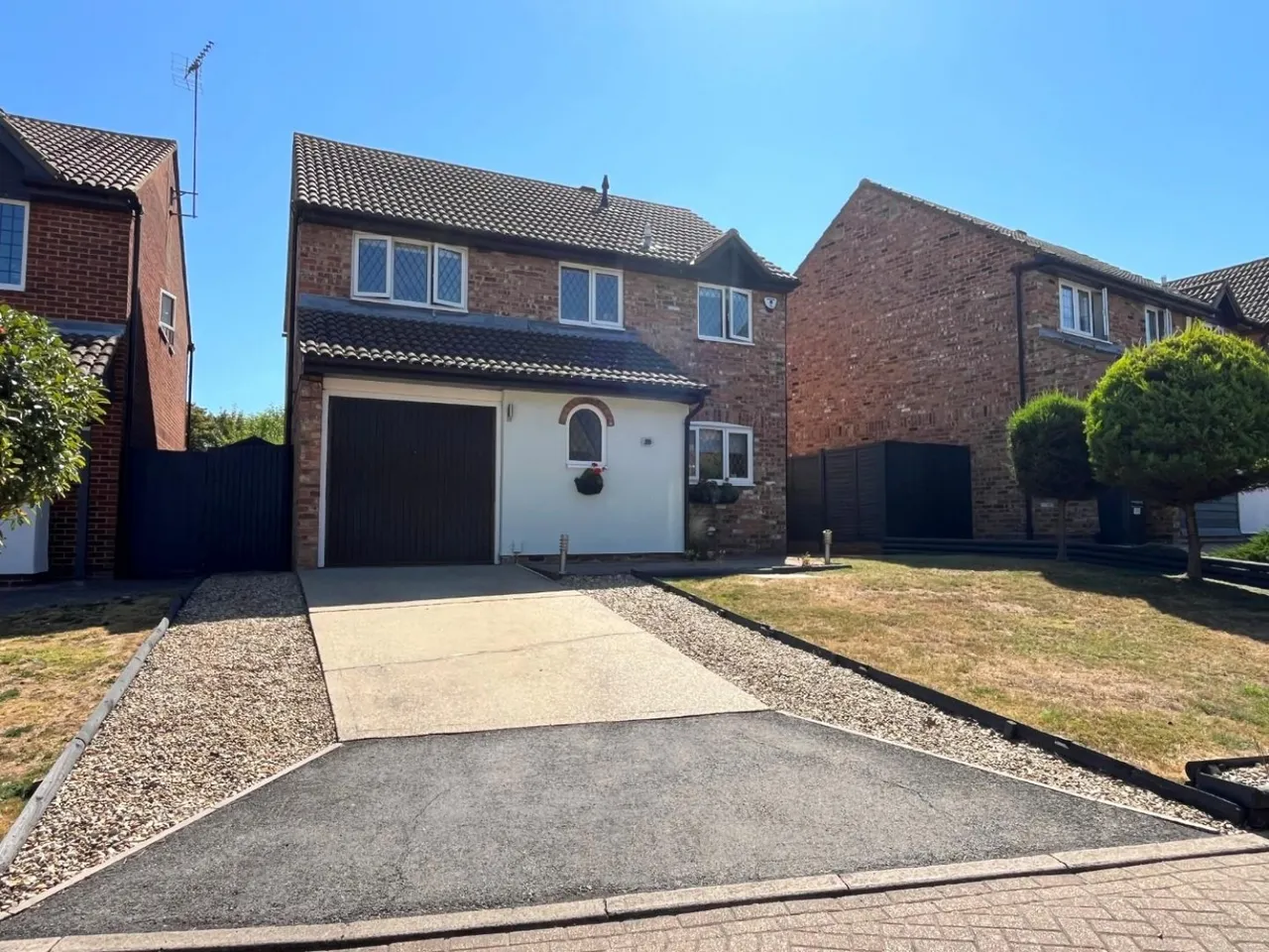 4 bed house for sale — The Sandpipers, Gravesend, DA12