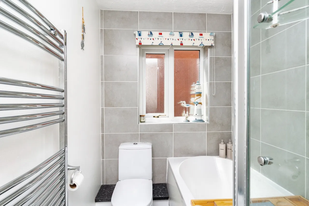 Peregrine Grove, Stoke-On-Trent, ST3, photo 15