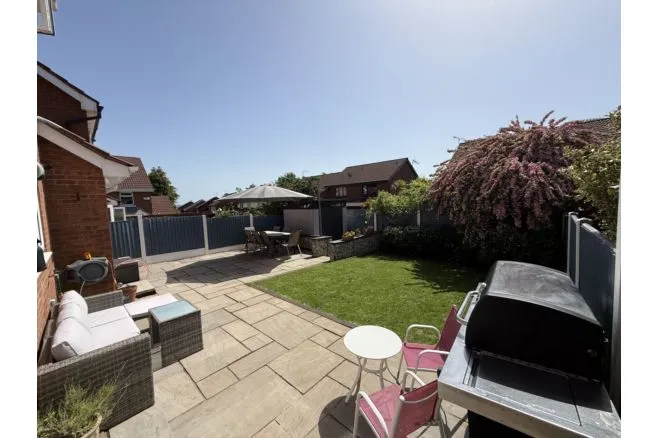 Peregrine Grove, Stoke-On-Trent, ST3, photo 13