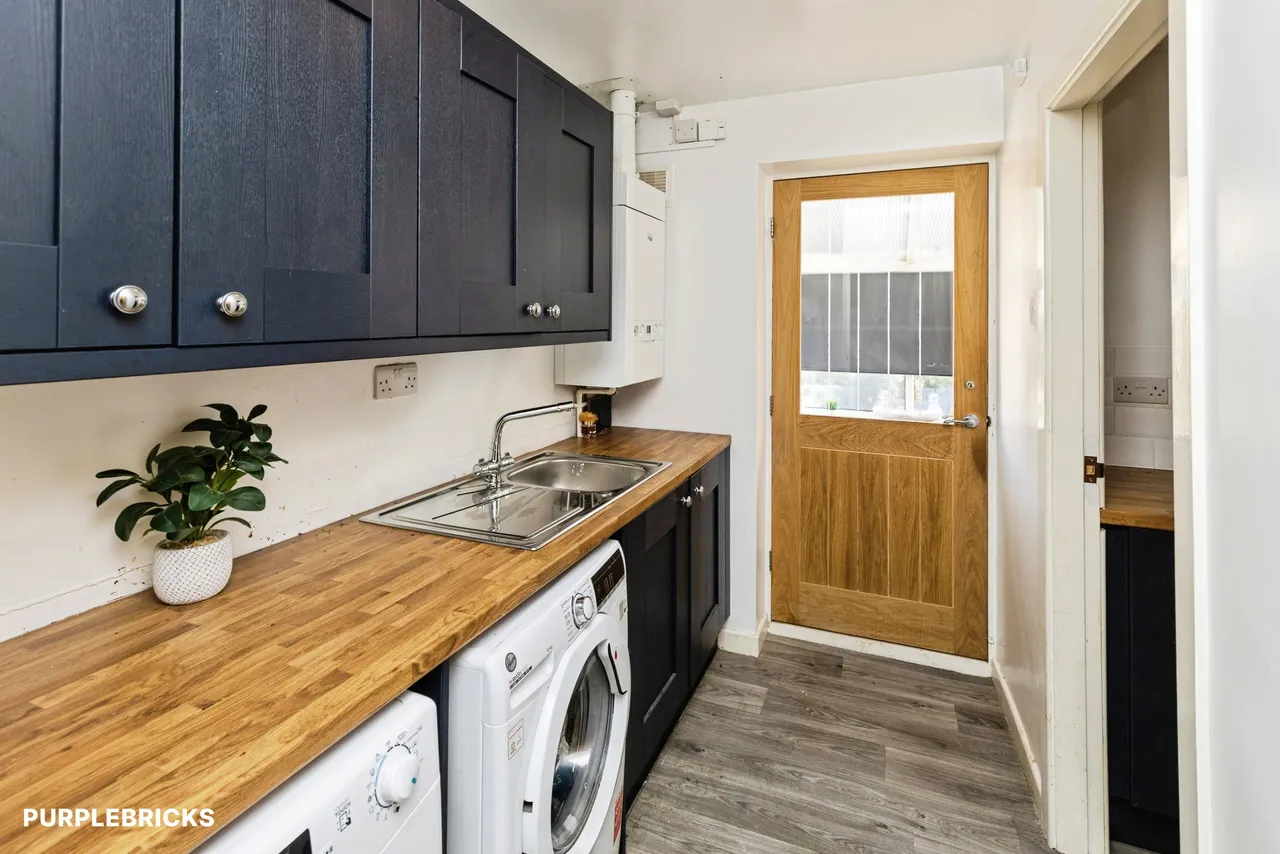 Bieston Close, Wrexham, LL13, photo 11