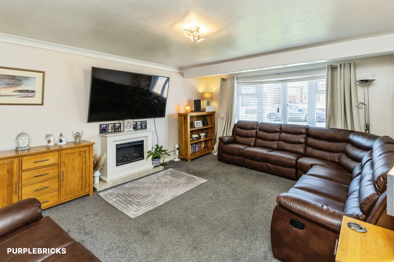 Bieston Close, Wrexham, LL13, photo 12