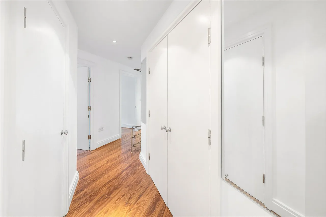 Smugglers Way, Wandsworth, SW18, photo 10