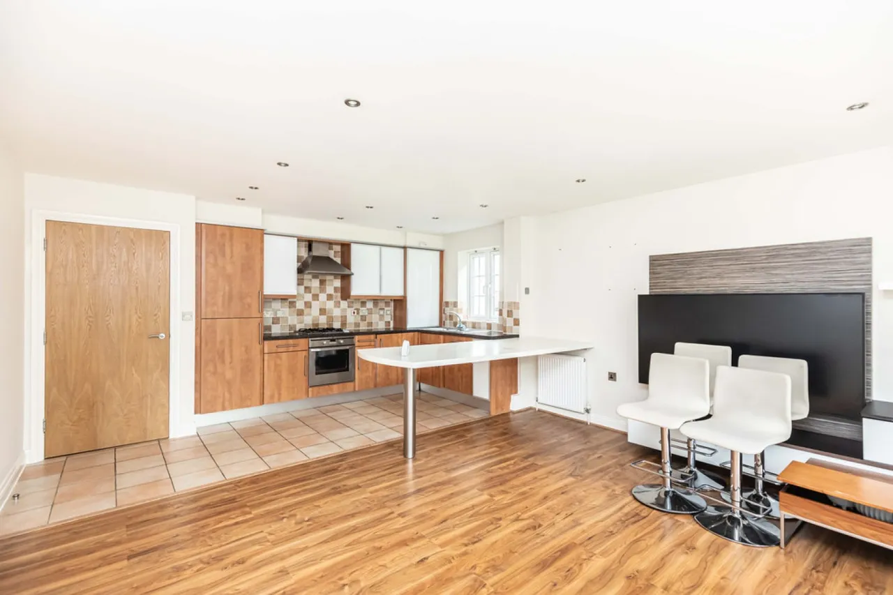 Penn Hill Avenue, Lower Parkstone, Poole, photo 3