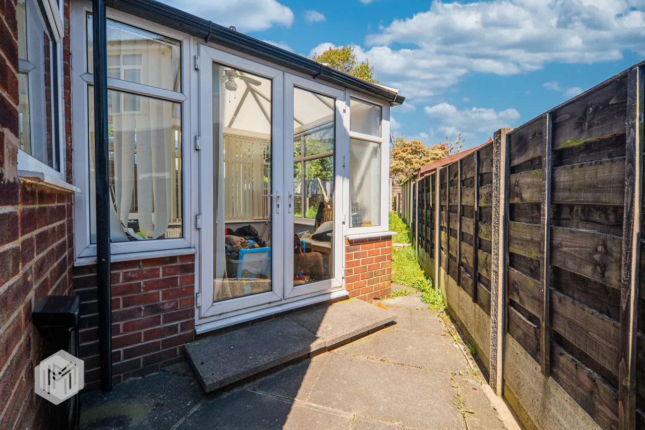 Saxon Close, Bury, BL8 2RY, photo 18