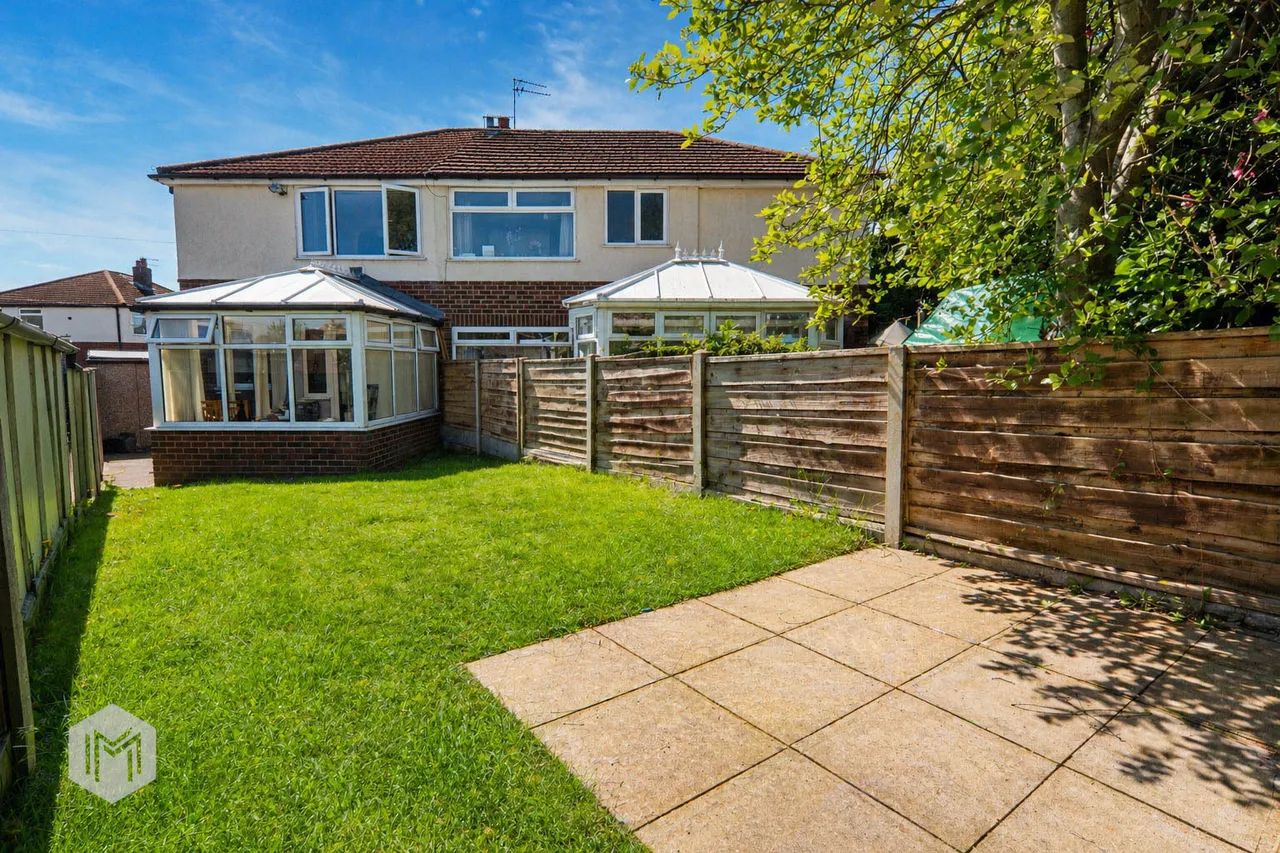 Saxon Close, Bury, BL8 2RY, photo 5