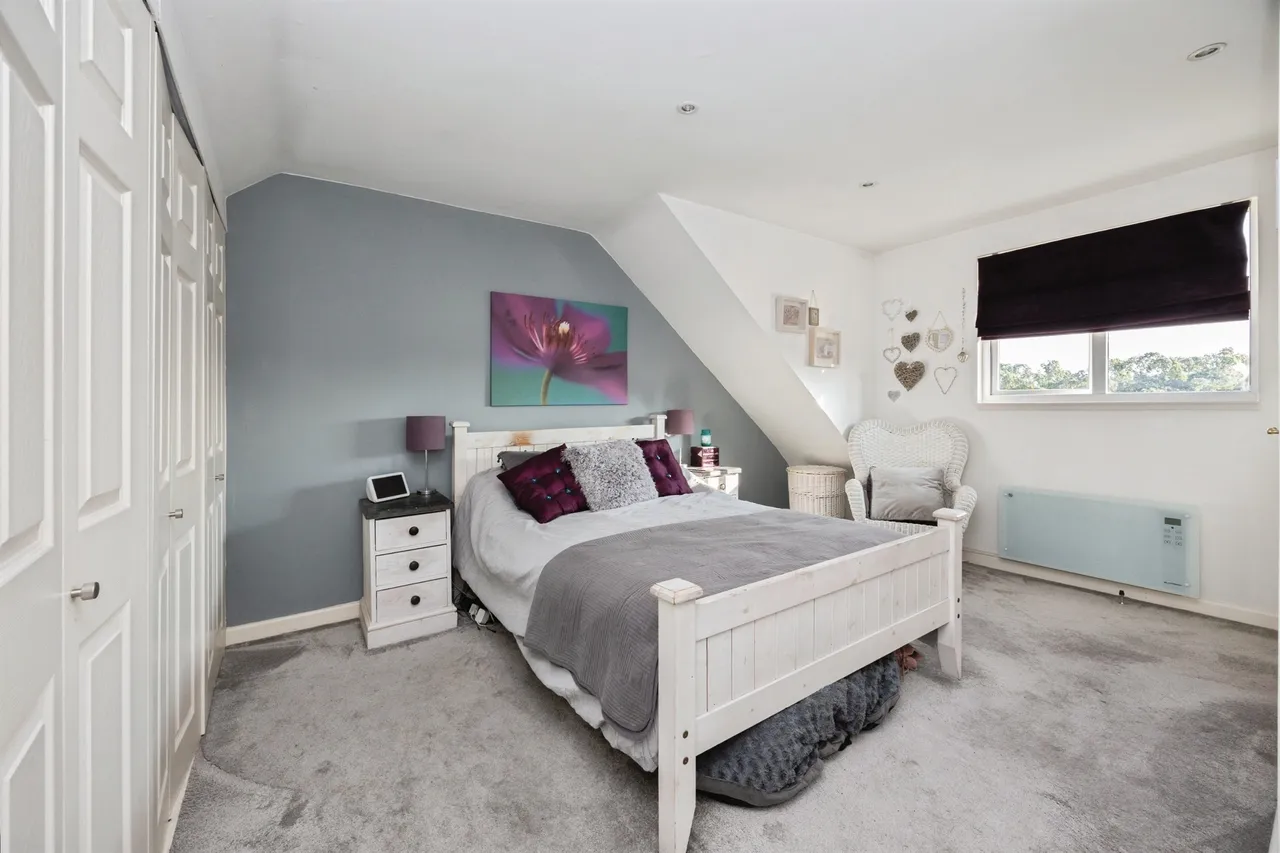 Acorn Close, Kingsnorth, TN23, photo 9