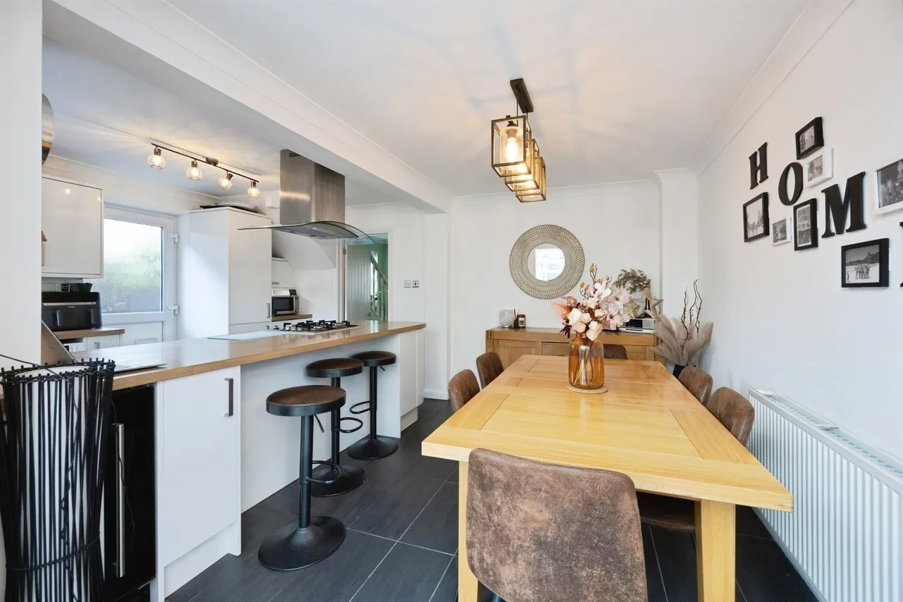 Acorn Close, Kingsnorth, TN23, photo 5