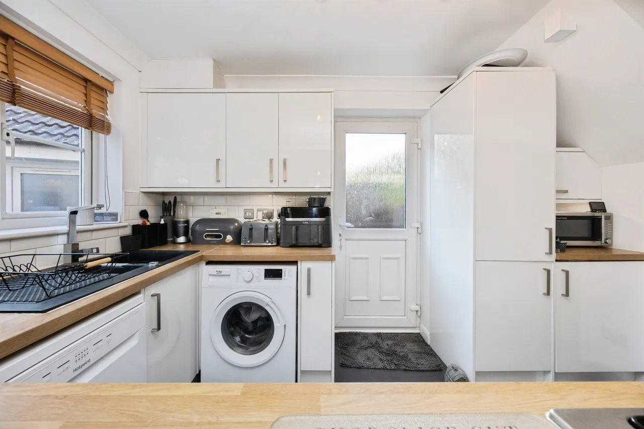 Acorn Close, Kingsnorth, TN23, photo 4