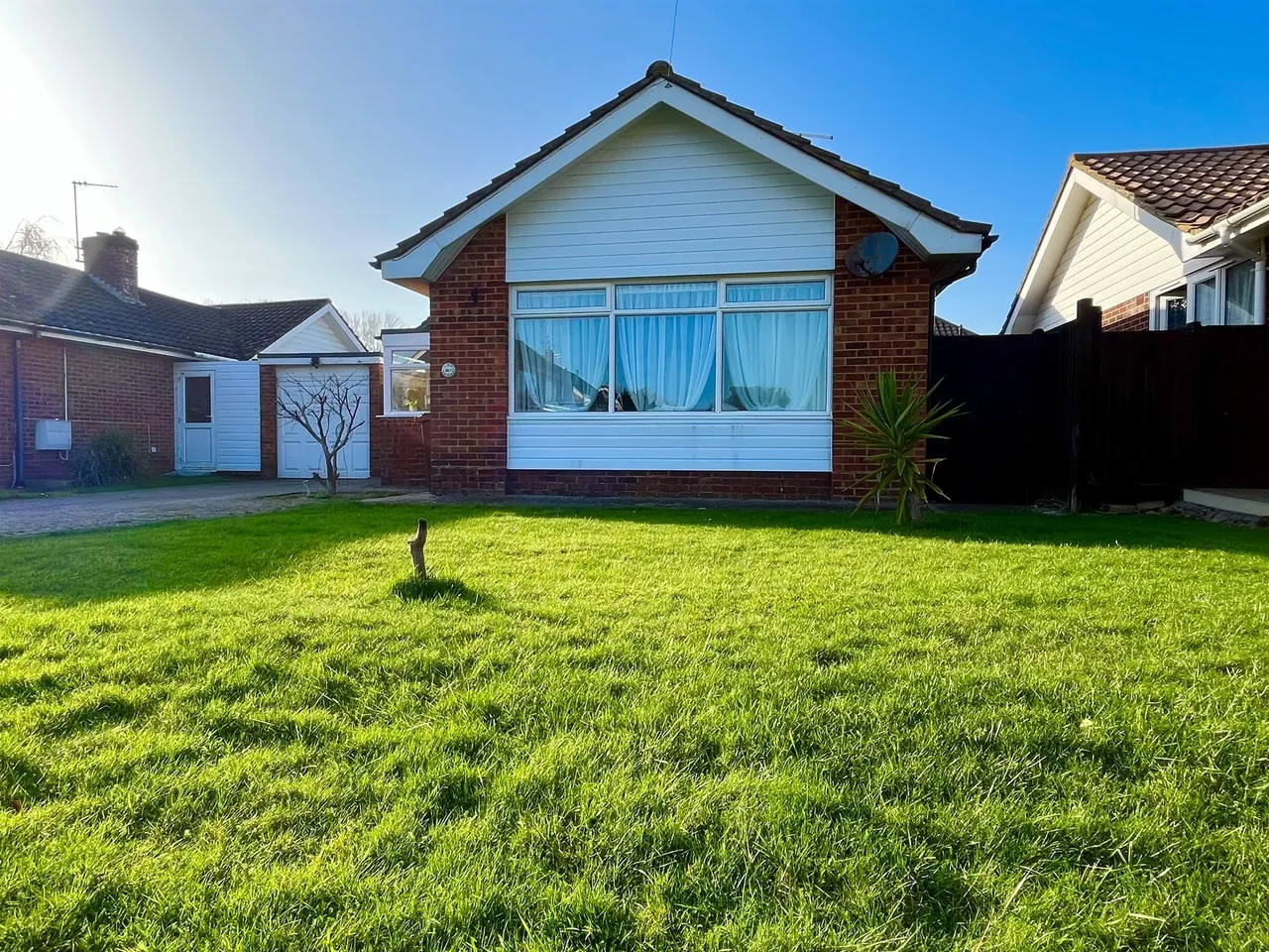 2 bed house for sale — Gosford Way, Polegate