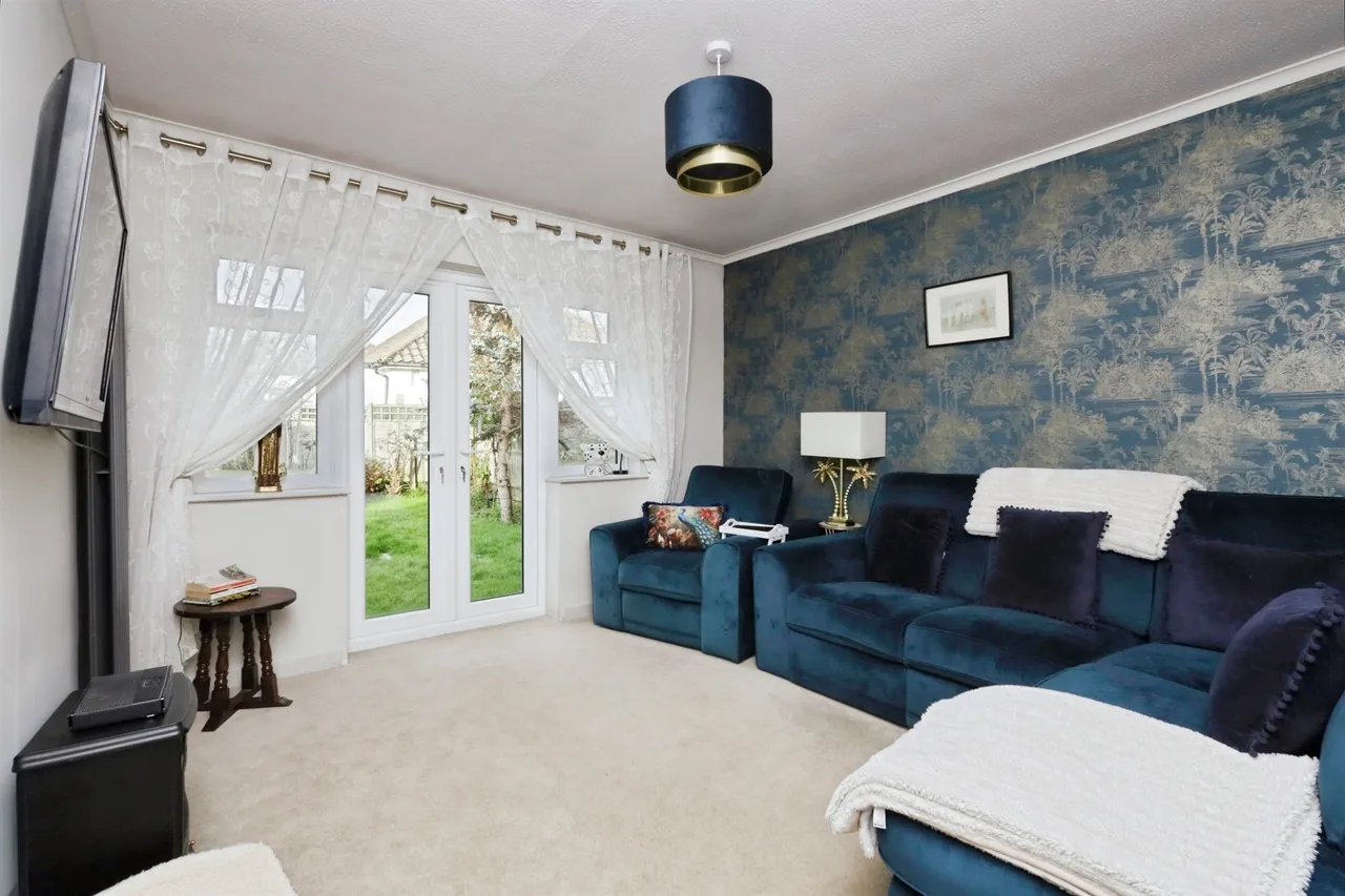 Gosford Way, Polegate, photo 5
