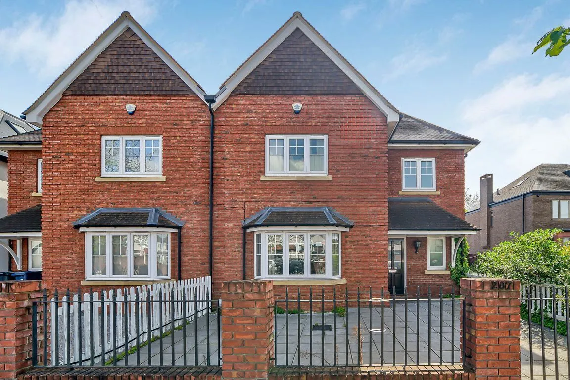 5 bed house for sale, Norwood Road, UB2