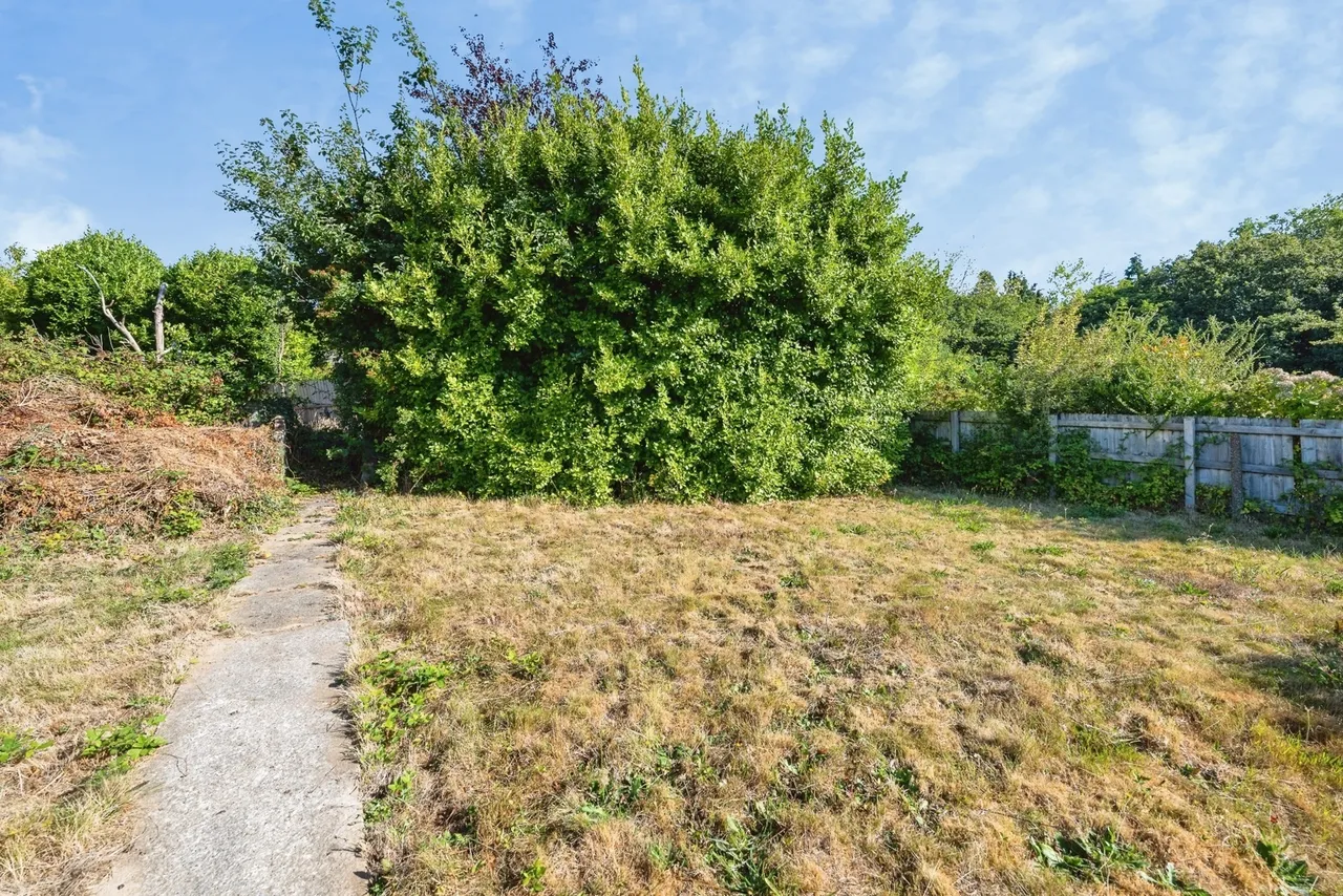 Dylan Road, Killay, SA2, photo 19