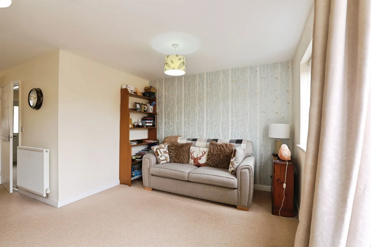 Ross Drive, Stamford, PE9, photo 5