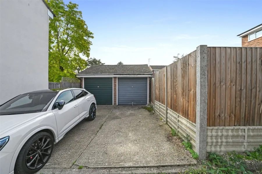 with 3 bedrooms in Newport, Nr Saffron Walden, CB11, photo 16