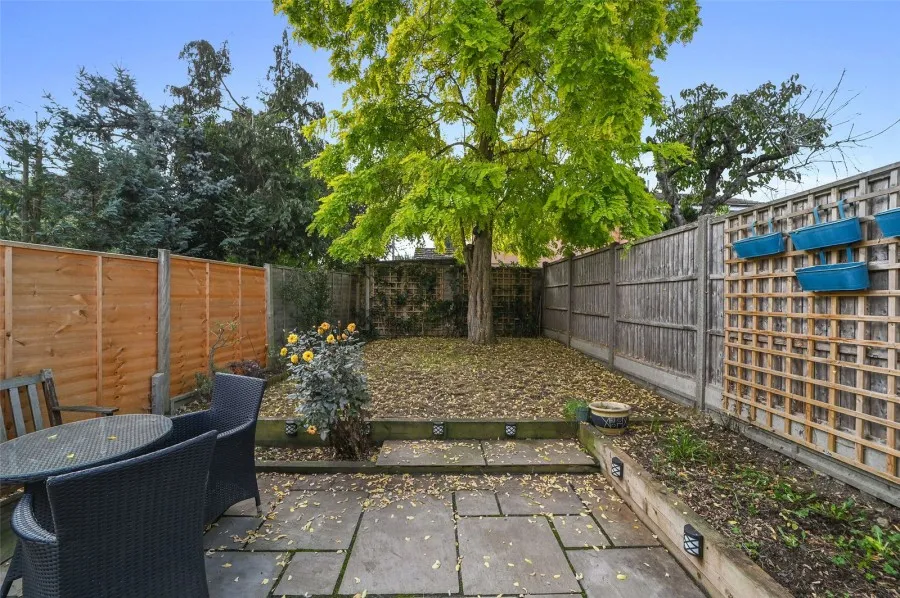 with 3 bedrooms in Newport, Nr Saffron Walden, CB11, photo 4