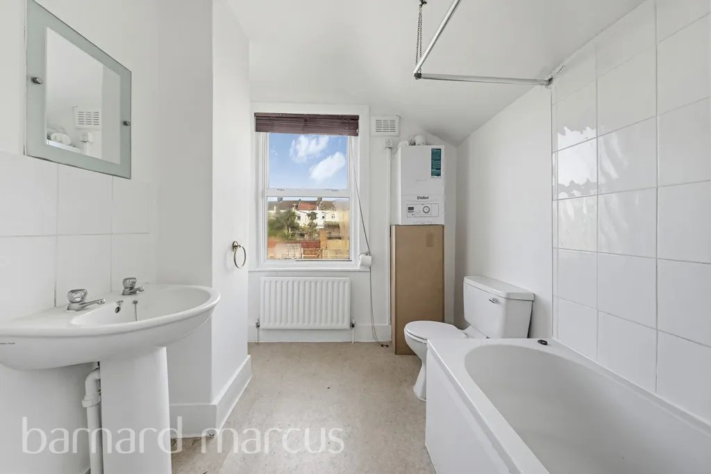 Boston Road, CROYDON, photo 6