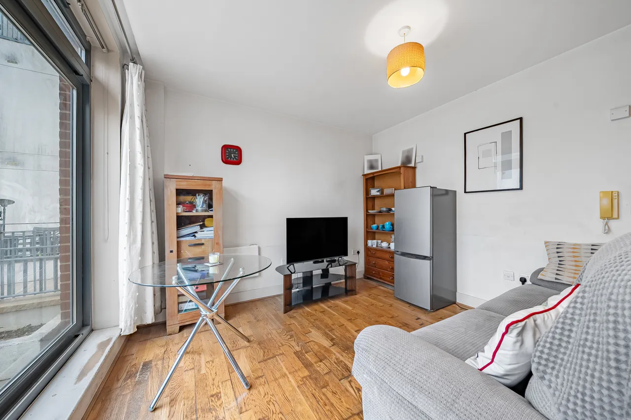 Guildford Street, Chertsey, KT16, photo 14