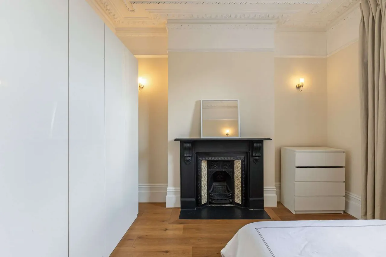 Dorncliffe Road, Fulham, London, SW6 5LE, photo 7