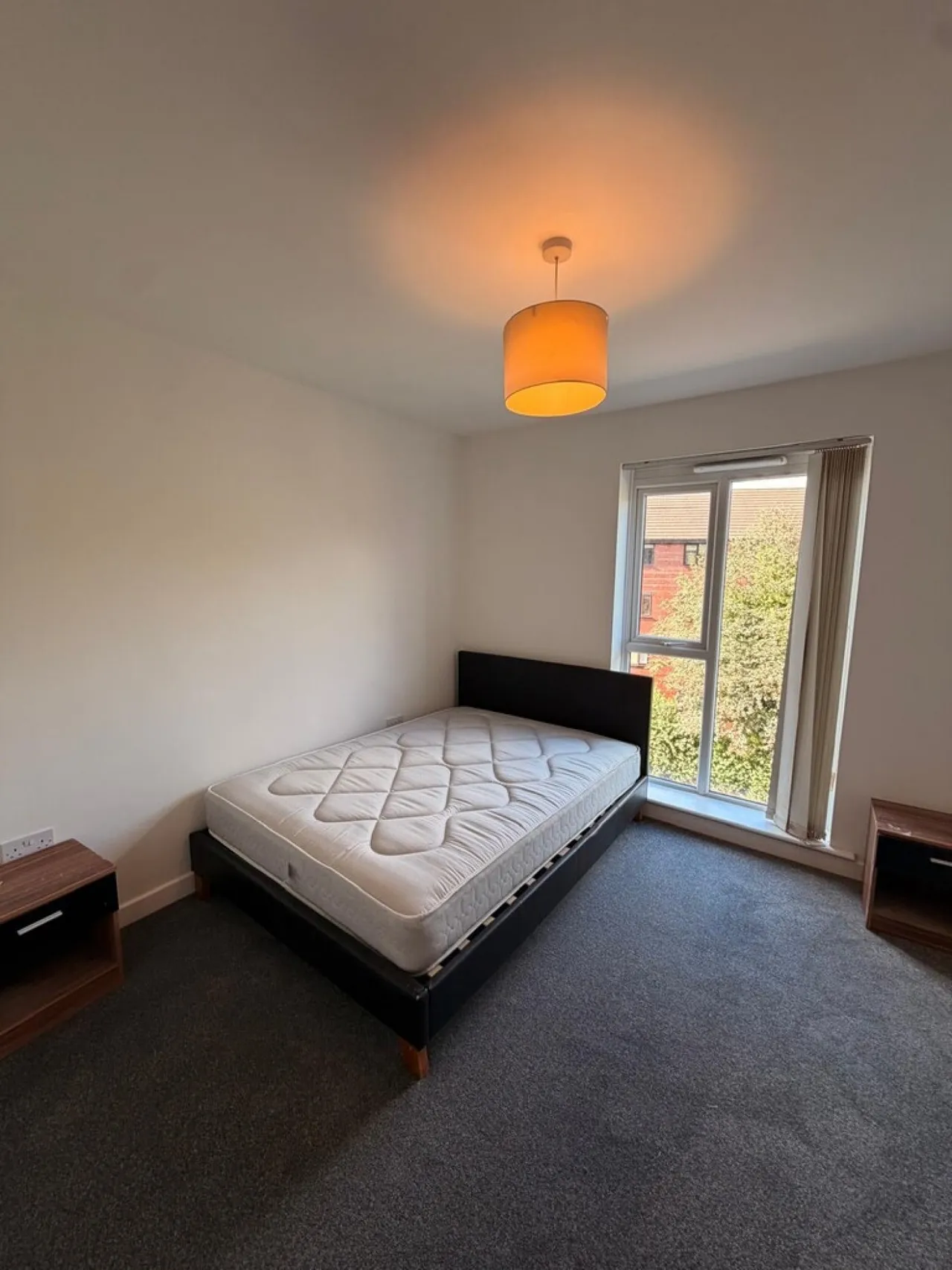 Derwent Street, M5, photo 10