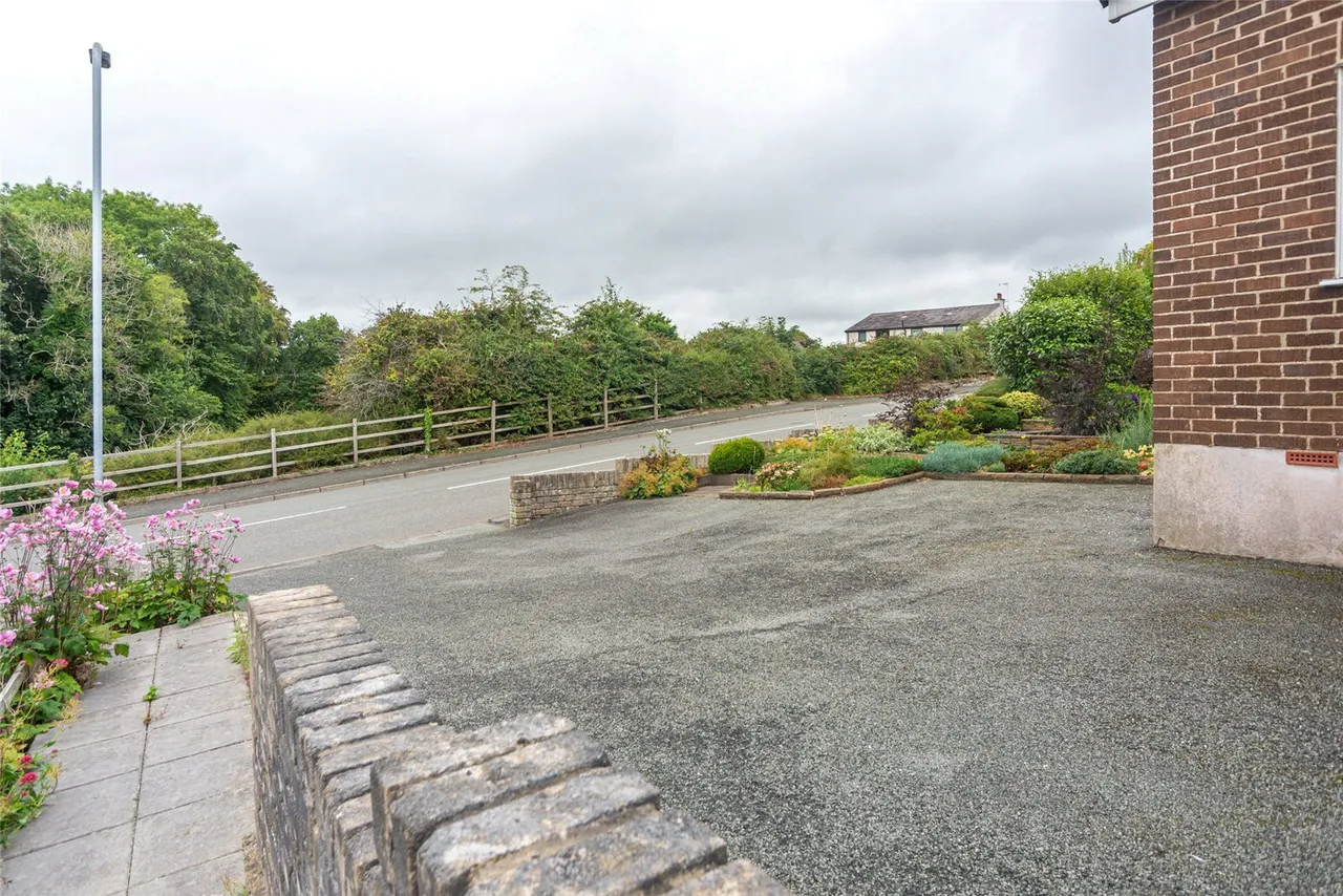 Y Wern, Llanfairpwll, photo 21