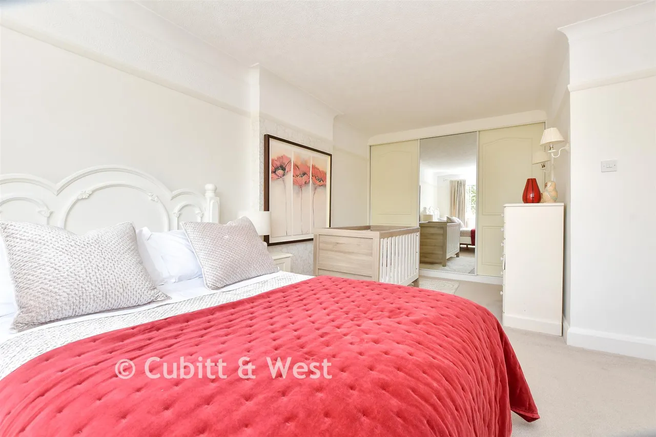 Farleigh Dean Crescent, Croydon, CR0, photo 16