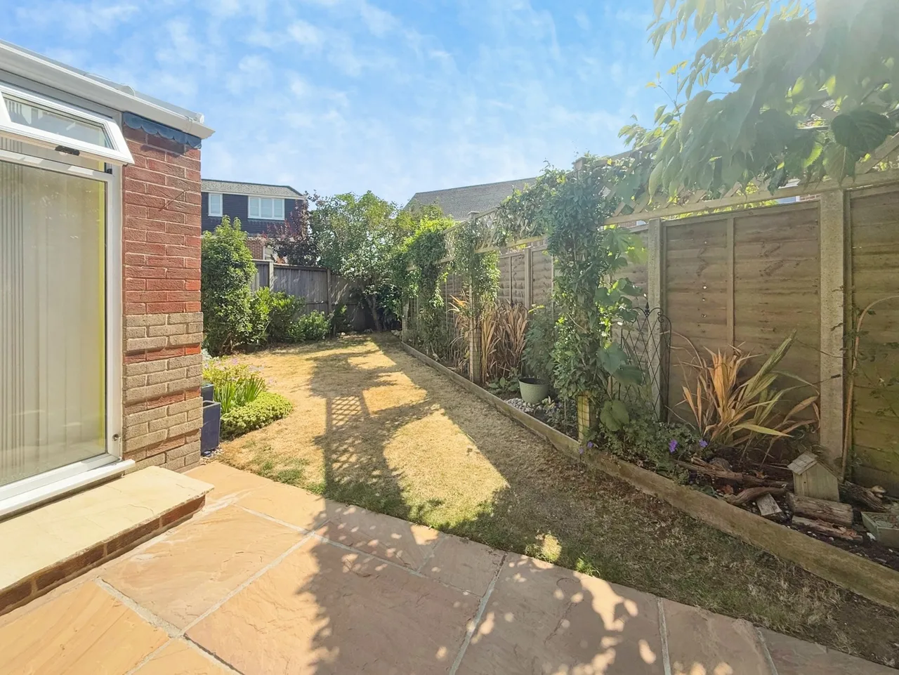 Wiltshire Crescent, Basingstoke, Hampshire, RG22 5FD, photo 6